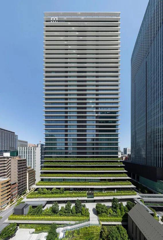 英根霍芬在东京设计植物覆盖的摩天大楼